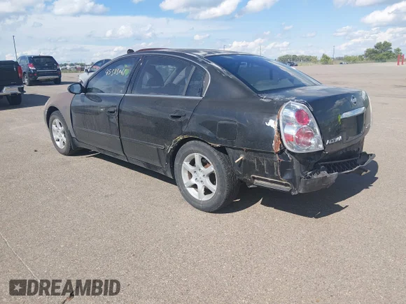 ✅ 2006 Nissan Altima S • VIN: 1N4AL11D76C268513 • Lot: 45383061. Wystawiony na IAAI z przebiegiem 179 939 mil. Bezpłatny archiwum sprzedaży aukcyjnych z USA i szczegółowy raport historii pojazdu na DreamBid. Zdjęcie 3.