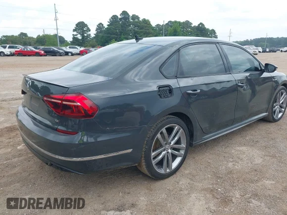 ✅ 2018 Volkswagen Passat S • VIN: 1VWAA7A33JC012899 • Lot: 44931092. Wystawiony na IAAI z przebiegiem 194 196 mil. Bezpłatny archiwum sprzedaży aukcyjnych z USA i szczegółowy raport historii pojazdu na DreamBid. Zdjęcie 4.