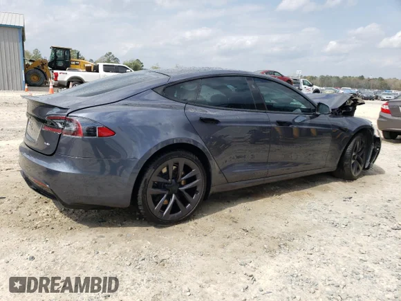 ✅ 2021 Tesla Model S Plaid • VIN: 5YJSA1E68MF451743 • Lot: 43050053. Wystawiony na Copart z przebiegiem Nie podano. Bezpłatny archiwum sprzedaży aukcyjnych z USA i szczegółowy raport historii pojazdu na DreamBid. Zdjęcie 3.