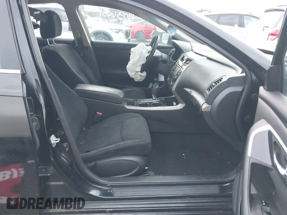 ✅ 2014 Nissan Altima 2.5 • VIN: 1N4AL3AP1EC130079 • Lot: 44741017. Wystawiony na IAAI z przebiegiem Nie podano. Bezpłatny archiwum sprzedaży aukcyjnych z USA i szczegółowy raport historii pojazdu na DreamBid. Zdjęcie 5.