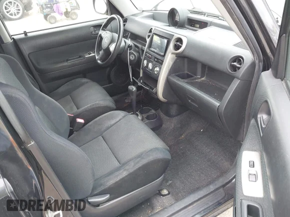 ✅ 2006 Scion xB • VIN: JTLKT324664113345 • Лот: 42194782. Опубліковано раніше на IAAI з пробігом 206 089 миль. Безкоштовний доступ до архіву аукціонних продажів зі США та докладний звіт про історію автомобіля на DreamBid. Зображення 5.
