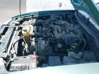 ✅ 2001 Ford Mustang Standard • VIN: 1FAFP404X1F217978 • Lot: 42569548. Wystawiony na IAAI z przebiegiem 199 730 mil. Bezpłatny archiwum sprzedaży aukcyjnych z USA i szczegółowy raport historii pojazdu na DreamBid. Zdjęcie 12.