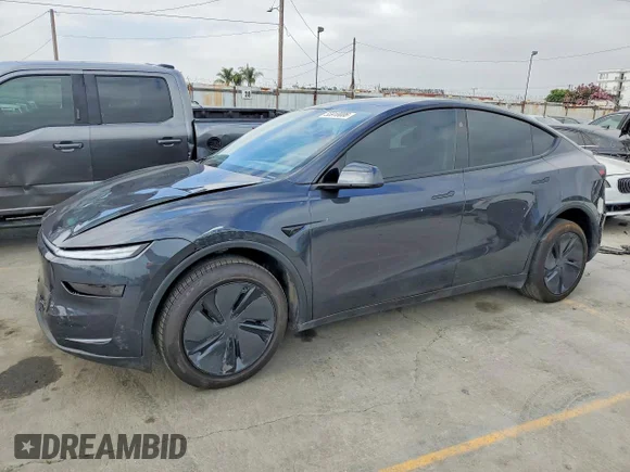 ✅ 2026 Tesla Model Y Long Range Launch Series • VIN: 7SAYGDEE9TF343067 • Lot: 55910006. Wystawiony na Copart z przebiegiem 40 448 mil. Bezpłatny archiwum sprzedaży aukcyjnych z USA i szczegółowy raport historii pojazdu na DreamBid. Zdjęcie 1.