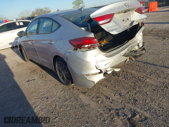 ✅ 2017 Hyundai Elantra SE • VIN: 5NPD84LF3HH170319 • Lot: 44608777. Wystawiony na IAAI z przebiegiem 111 944 mil. Bezpłatny archiwum sprzedaży aukcyjnych z USA i szczegółowy raport historii pojazdu na DreamBid. Zdjęcie 3.