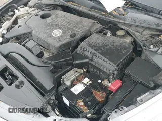 ✅ 2015 Nissan Altima SV • VIN: 1N4AL3APXFC128168 • Lot: 41929178. Wystawiony na IAAI z przebiegiem 271 221 mil. Bezpłatny archiwum sprzedaży aukcyjnych z USA i szczegółowy raport historii pojazdu na DreamBid. Zdjęcie 12.