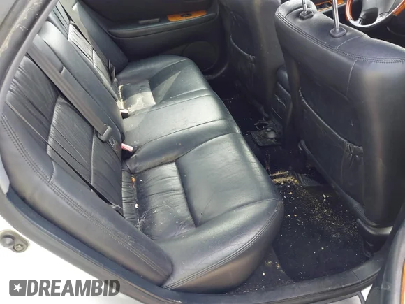 ✅ 2000 Lexus ES 300 • VIN: JT8BF28G7Y0282829 • Lot: 42851237. Wystawiony na IAAI z przebiegiem Nie podano. Bezpłatny archiwum sprzedaży aukcyjnych z USA i szczegółowy raport historii pojazdu na DreamBid. Zdjęcie 8.