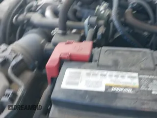 2020 Toyota Camry LE z VIN 4T1C11AKXLU877796, wystawiony jako IAAI lot #43384594 z przebiegiem 78 546 mil mil oraz . Historia ofert i sprzedaży dostępna na DreamBid. Obrazek 19.