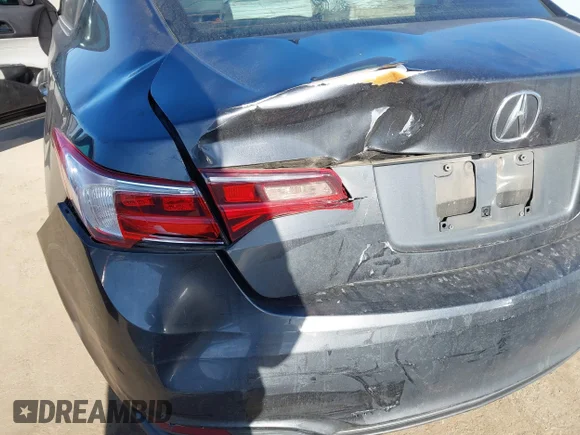 ✅ 2016 Acura ILX • VIN: 19UDE2F34GA024274 • Лот: 41486271. Опубликован ранее на IAAI с пробегом 140 655 миль. Бесплатный доступ к архиву аукционных продаж из США и подробный отчёт об истории автомобиля на DreamBid. Изображение 6.