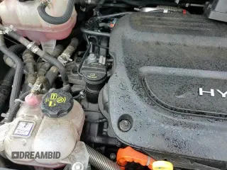 ✅ 2018 Chrysler Pacifica Hybrid Limited • VIN: 2C4RC1N73JR150167 • Лот: 83765805. Опубликован ранее на Copart с пробегом 62 025 миль. Бесплатный доступ к архиву аукционных продаж из США и подробный отчёт об истории автомобиля на DreamBid. Изображение 14.