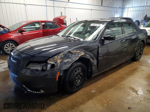 ✅ 2019 Chrysler 300 Touring L • VIN: 2C3CCARG5KH666350 • Лот: 75272135. Опубліковано раніше на Copart з пробігом 85 079 миль. Безкоштовний доступ до архіву аукціонних продажів зі США та докладний звіт про історію автомобіля на DreamBid. Зображення 1.