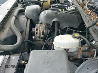 ✅ 2005 GMC Sierra 2500HD Work Truck • VIN: 1GTHK24U75E134519 • Lot: 42864910. Listed on IAAI with 92,384 mi. Free auction sales archive from the USA and detailed vehicle history report at DreamBid. Image 12.