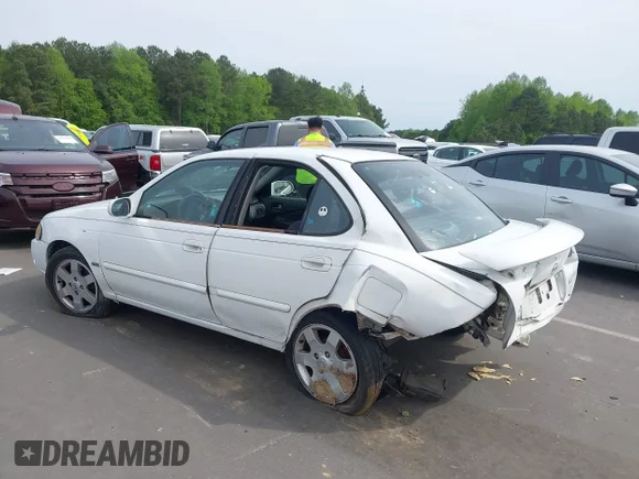 ✅ 2006 Nissan Sentra S • VIN: 3N1CB51DX6L594228 • Lot: 44806110. Wystawiony na IAAI z przebiegiem 221 966 mil. Bezpłatny archiwum sprzedaży aukcyjnych z USA i szczegółowy raport historii pojazdu na DreamBid. Zdjęcie 3.