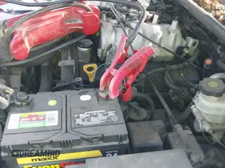 ✅ 2006 Kia Sorento LX • VIN: KNDJC733565602673 • Lot: 43122579. Wystawiony na IAAI z przebiegiem 192 243 mil. Bezpłatny archiwum sprzedaży aukcyjnych z USA i szczegółowy raport historii pojazdu na DreamBid. Zdjęcie 12.