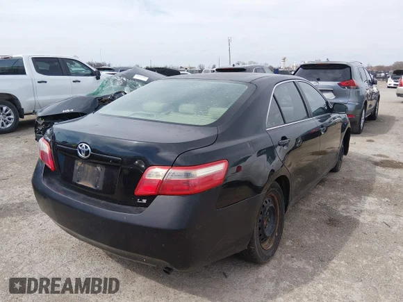 ✅ 2007 Toyota Camry LE • VIN: 4T1BE46K07U727454 • Lot: 44548945. Wystawiony na IAAI z przebiegiem 175 506 mil. Bezpłatny archiwum sprzedaży aukcyjnych z USA i szczegółowy raport historii pojazdu na DreamBid. Zdjęcie 4.