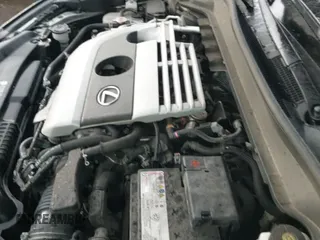 ✅ 2021 Lexus UX 200 • VIN: JTHP3JBH1M2038005 • Lot: 42711413. Listed on IAAI with 52,450 mi. Free auction sales archive from the USA and detailed vehicle history report at DreamBid. Image 19.