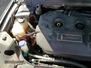 ✅ 2018 Lincoln MKZ Select • VIN: 3LN6L5D93JR604744 • Lot: 84742985. Listed on Copart with 62,147 mi. Free auction sales archive from the USA and detailed vehicle history report at DreamBid. Image 13.