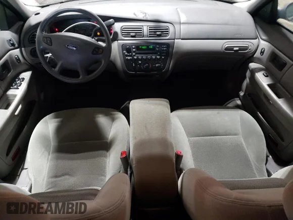✅ 2003 Ford Taurus SES Standard • VIN: 1FAFP55233A277131 • Lot: 82921544. Wystawiony na Copart z przebiegiem 98 581 mil. Bezpłatny archiwum sprzedaży aukcyjnych z USA i szczegółowy raport historii pojazdu na DreamBid. Zdjęcie 8.