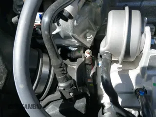 ✅ 2025 Chevrolet Equinox FWD LT • VIN: 3GNAXHEGXSL135651 • Lot: 42765359. Wystawiony na IAAI z przebiegiem 2 697 mil. Bezpłatny archiwum sprzedaży aukcyjnych z USA i szczegółowy raport historii pojazdu na DreamBid. Zdjęcie 19.