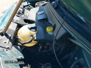 ✅ 2002 Volkswagen EuroVan GLS • VIN: WV2KB47002H029567 • Lot: 41628376. Listed on IAAI with 156,866 mi. Free auction sales archive from the USA and detailed vehicle history report at DreamBid. Image 18.