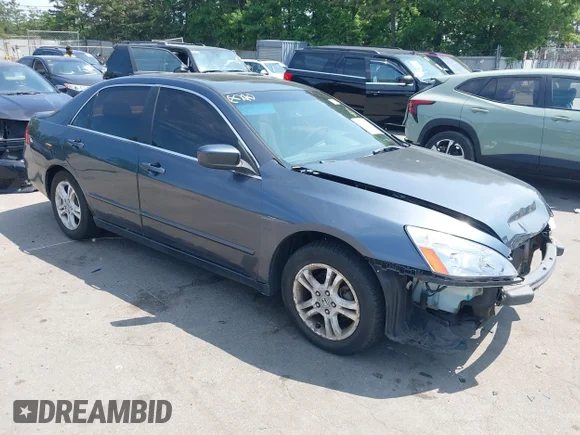 ✅ 2007 Honda Accord EX • VIN: 1HGCM56767A109796 • Лот: 45337529. Опубліковано раніше на IAAI з пробігом 216 374 миль. Безкоштовний доступ до архіву аукціонних продажів зі США та докладний звіт про історію автомобіля на DreamBid. Зображення 1.