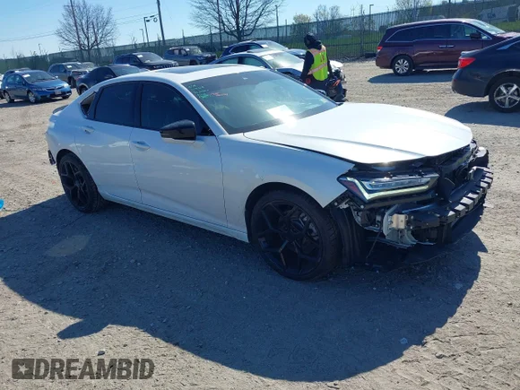✅ 2023 Acura TLX Technology • VIN: 19UUB5F41PA004311 • Lot: 44760918. Wystawiony na IAAI z przebiegiem 31 026 mil. Bezpłatny archiwum sprzedaży aukcyjnych z USA i szczegółowy raport historii pojazdu na DreamBid. Zdjęcie 1.
