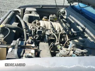 ✅ 2000 Toyota Tundra SR5 • VIN: 5TBRT341XYS034788 • Lot: 43274152. Listed on IAAI with 216,420 mi. Free auction sales archive from the USA and detailed vehicle history report at DreamBid. Image 12.