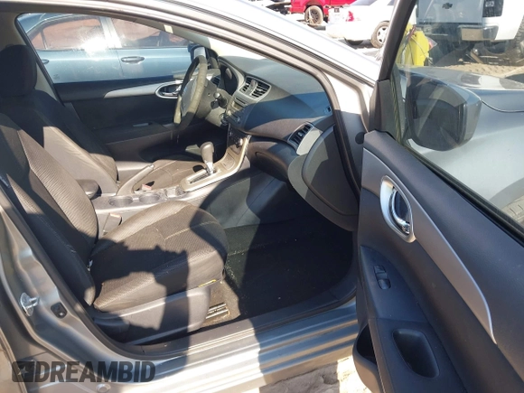 ✅ 2013 Nissan Sentra SR • VIN: 3N1AB7AP5DL768961 • Lot: 43745011. Wystawiony na IAAI z przebiegiem 178 419 mil. Bezpłatny archiwum sprzedaży aukcyjnych z USA i szczegółowy raport historii pojazdu na DreamBid. Zdjęcie 5.