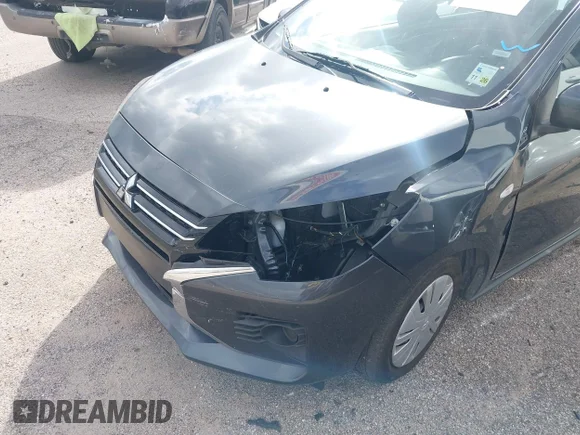 ✅ 2024 Mitsubishi Mirage ES • VIN: ML32AUHJ0RH024844 • Lot: 45320500. Wystawiony na IAAI z przebiegiem 39 204 mil. Bezpłatny archiwum sprzedaży aukcyjnych z USA i szczegółowy raport historii pojazdu na DreamBid. Zdjęcie 6.