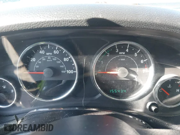✅ 2013 Jeep Wrangler Sport • VIN: 1C4AJWAG9DL535476 • Lot: 44185204. Wystawiony na IAAI z przebiegiem 155 434 mil. Bezpłatny archiwum sprzedaży aukcyjnych z USA i szczegółowy raport historii pojazdu na DreamBid. Zdjęcie 7.