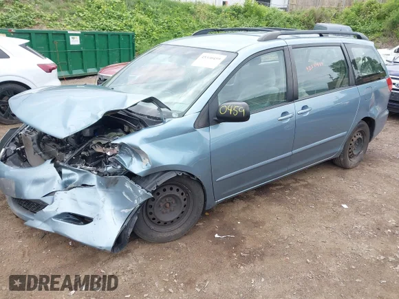 ✅ 2007 Toyota Sienna CE • VIN: 5TDZK23C77S054745 • Lot: 45300459. Wystawiony na IAAI z przebiegiem 325 001 mil. Bezpłatny archiwum sprzedaży aukcyjnych z USA i szczegółowy raport historii pojazdu na DreamBid. Zdjęcie 2.