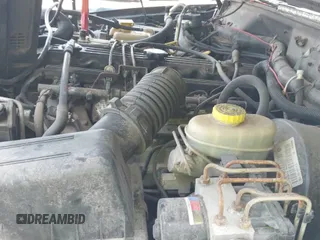 ✅ 2001 Jeep Cherokee Sport • VIN: 1J4FF58S21L557644 • Lot: 42665350. Listed on IAAI with 140,372 mi. Free auction sales archive from the USA and detailed vehicle history report at DreamBid. Image 19.