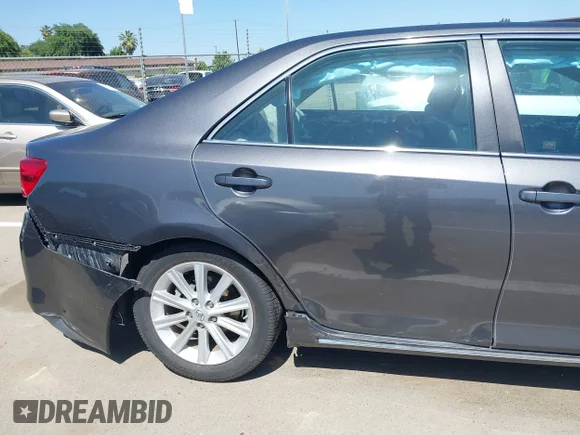 ✅ 2013 Toyota Camry XLE • VIN: 4T1BD1FKXDU065816 • Lot: 44881788. Wystawiony na IAAI z przebiegiem 95 756 mil. Bezpłatny archiwum sprzedaży aukcyjnych z USA i szczegółowy raport historii pojazdu na DreamBid. Zdjęcie 6.