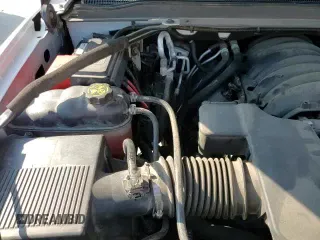 ✅ 2019 GMC Yukon Denali • VIN: 1GKS1CKJ7KR323137 • Lot: 84028105. Wystawiony na Copart z przebiegiem 92 777 mil. Bezpłatny archiwum sprzedaży aukcyjnych z USA i szczegółowy raport historii pojazdu na DreamBid. Zdjęcie 13.