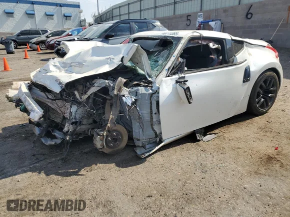 ✅ 2017 Nissan 370Z • VIN: JN1AZ4EH9HM951885 • Лот: 68773365. Опубліковано раніше на Copart з пробігом Не вказано. Безкоштовний доступ до архіву аукціонних продажів зі США та докладний звіт про історію автомобіля на DreamBid. Зображення 1.