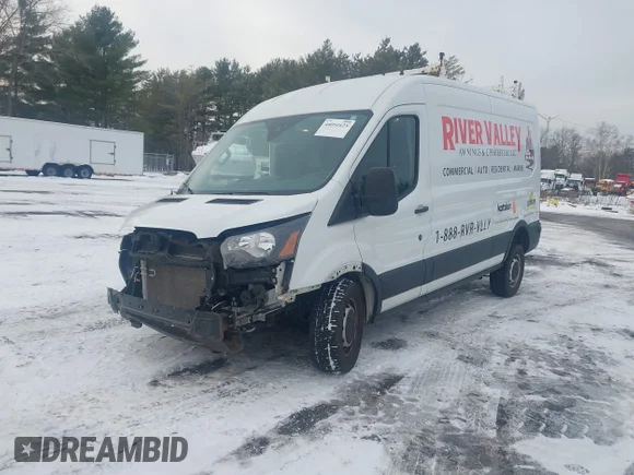 ✅ 2019 Ford Transit • VIN: 1FTYR2CM6KKB17785 • Лот: 44051625. Опубліковано раніше на IAAI з пробігом 72 099 миль. Безкоштовний доступ до архіву аукціонних продажів зі США та докладний звіт про історію автомобіля на DreamBid. Зображення 2.