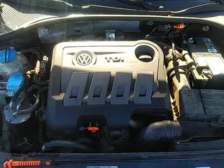 ✅ 2012 Volkswagen Passat SE • VIN: 1VWBN7A35CC102521 • Lot: 43363673. Wystawiony na IAAI z przebiegiem 148 183 mil. Bezpłatny archiwum sprzedaży aukcyjnych z USA i szczegółowy raport historii pojazdu na DreamBid. Zdjęcie 12.