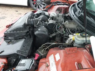 ✅ 2001 Pontiac Firebird Firebird • VIN: 2G2FS22K612112434 • Lot: 41554867. Wystawiony na IAAI z przebiegiem 208 699 mil. Bezpłatny archiwum sprzedaży aukcyjnych z USA i szczegółowy raport historii pojazdu na DreamBid. Zdjęcie 18.