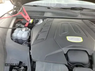 ✅ 2021 Porsche Cayenne • VIN: WP1AH2AY3MDA38073 • Lot: 80658685. Listed on Copart with 38,624 mi. Free auction sales archive from the USA and detailed vehicle history report at DreamBid. Image 14.