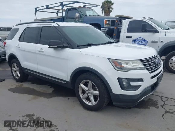 ✅ 2016 Ford Explorer XLT • VIN: 1FM5K8D86GGA77516 • Лот: 45514886. Опубликован ранее на IAAI с пробегом 215 118 миль. Бесплатный доступ к архиву аукционных продаж из США и подробный отчёт об истории автомобиля на DreamBid. Изображение 1.