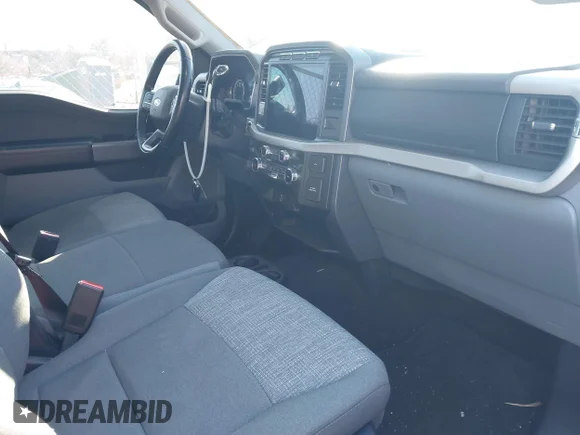 ✅ 2022 Ford F-150 XL • VIN: 1FTEW1EP0NKD30586 • Лот: 43920706. Опубліковано раніше на IAAI з пробігом 42 184 миль. Безкоштовний доступ до архіву аукціонних продажів зі США та докладний звіт про історію автомобіля на DreamBid. Зображення 5.