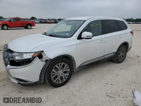 ✅ 2017 Mitsubishi Outlander SE • VIN: JA4AD3A33HZ054820 • Лот: 46174973. Опубліковано раніше на Copart з пробігом 95 293 миль. Безкоштовний доступ до архіву аукціонних продажів зі США та докладний звіт про історію автомобіля на DreamBid. Зображення 1.
