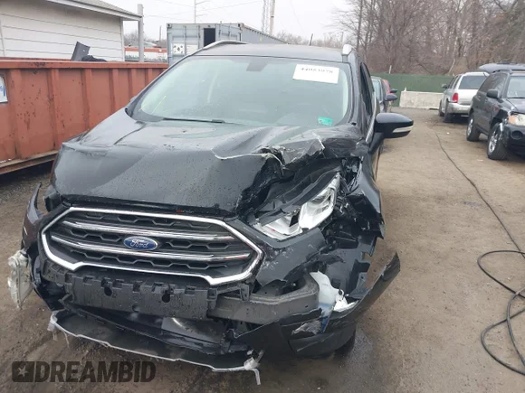 ✅ 2018 Ford EcoSport Titanium • VIN: MAJ6P1WLXJC199013 • Lot: 44053978. Wystawiony na IAAI z przebiegiem 83 567 mil. Bezpłatny archiwum sprzedaży aukcyjnych z USA i szczegółowy raport historii pojazdu na DreamBid. Zdjęcie 6.