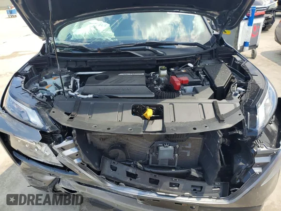 ✅ 2023 Nissan Rogue SV • VIN: JN8BT3BA1PW437248 • Lot: 53106376. Wystawiony na Copart z przebiegiem 26 090 mil. Bezpłatny archiwum sprzedaży aukcyjnych z USA i szczegółowy raport historii pojazdu na DreamBid. Zdjęcie 12.