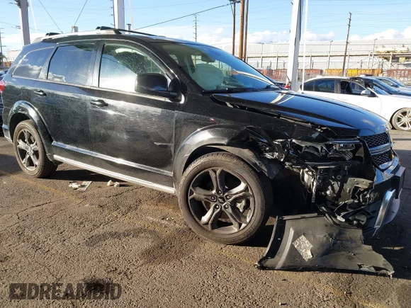 ✅ 2018 Dodge Journey Crossroad • VIN: 3C4PDDGG0JT371452 • Lot: 44080164. Wystawiony na IAAI z przebiegiem 71 187 mil. Bezpłatny archiwum sprzedaży aukcyjnych z USA i szczegółowy raport historii pojazdu na DreamBid. Zdjęcie 1.