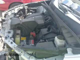 ✅ 2019 Toyota Highlander SE • VIN: 5TDJZRFH1KS563585 • Lot: 43040999. Listed on IAAI with 129,025 mi. Free auction sales archive from the USA and detailed vehicle history report at DreamBid. Image 19.