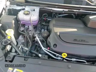 ✅ 2026 Chrysler Pacifica Select • VIN: 2C4RC1BG4TR191933 • Lot: 93971025. Wystawiony na Copart z przebiegiem 322 mil. Bezpłatny archiwum sprzedaży aukcyjnych z USA i szczegółowy raport historii pojazdu na DreamBid. Zdjęcie 15.