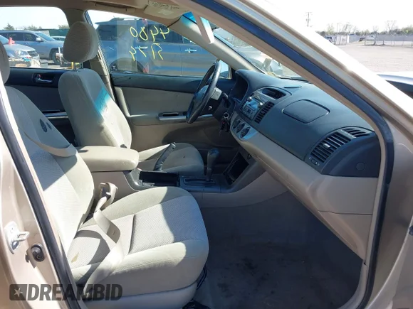 ✅ 2005 Toyota Camry SE • VIN: 4T1BA32K65U066361 • Lot: 44805174. Wystawiony na IAAI z przebiegiem 184 657 mil. Bezpłatny archiwum sprzedaży aukcyjnych z USA i szczegółowy raport historii pojazdu na DreamBid. Zdjęcie 5.