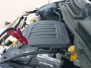 ✅ 2016 Dodge Grand Caravan SXT • VIN: 2C4RDGCG3GR368735 • Lot: 42782358. Wystawiony na IAAI z przebiegiem 95 031 mil. Bezpłatny archiwum sprzedaży aukcyjnych z USA i szczegółowy raport historii pojazdu na DreamBid. Zdjęcie 19.