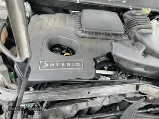 ✅ 2017 Lincoln MKZ Hybrid Reserve • VIN: 3LN6L5MU1HR611223 • Lot: 90500365. Listed on Copart with 98,038 mi. Free auction sales archive from the USA and detailed vehicle history report at DreamBid. Image 13.