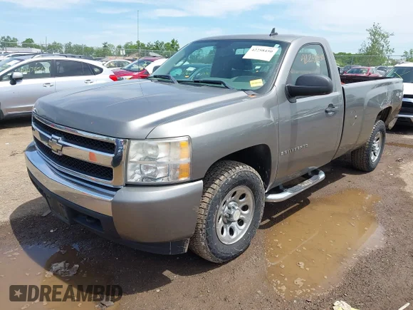 ✅ 2007 Chevrolet Silverado 1500 Work Truck • VIN: 1GCEK14097Z644988 • Lot: 42258450. Wystawiony na IAAI z przebiegiem 95 114 mil. Bezpłatny archiwum sprzedaży aukcyjnych z USA i szczegółowy raport historii pojazdu na DreamBid. Zdjęcie 2.
